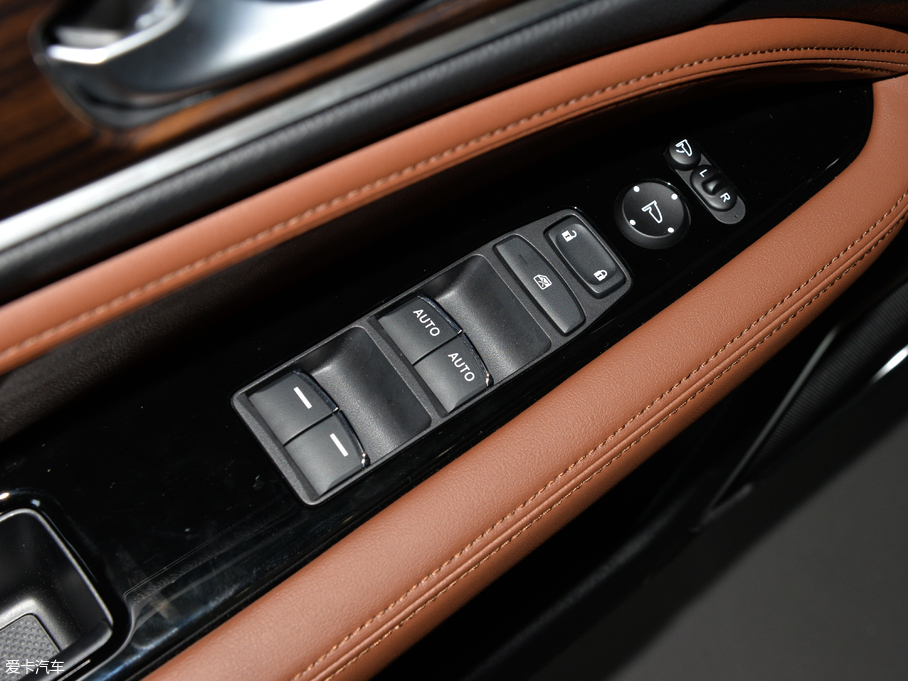 2017ڵ 370TURBO (q)A