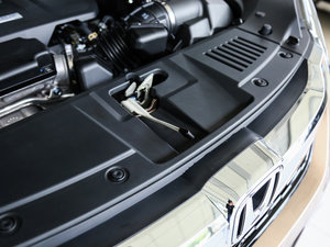 2017款370TURBO 四驱尊享版 其它