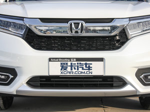 2017款370TURBO 两驱豪华版 中网