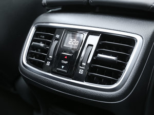 2017240TURBO 򌾫Ӣ п؅^