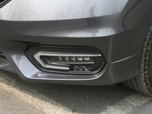 2017款240TURBO 两驱尊享版 细节外观