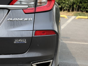 2017款240TURBO 两驱尊享版 细节外观