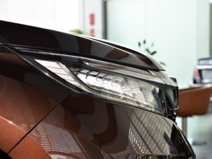 2017370TURBO (q)A (x)(ji)^