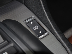 2017370TURBO (q)A п؅^(q)