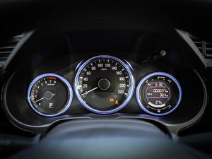 2017款1.5L CVT旗舰版 仪表