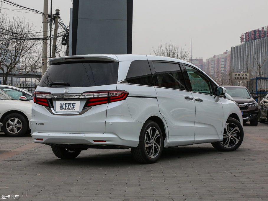 2017?yun)Wِ 2.4L CVT 