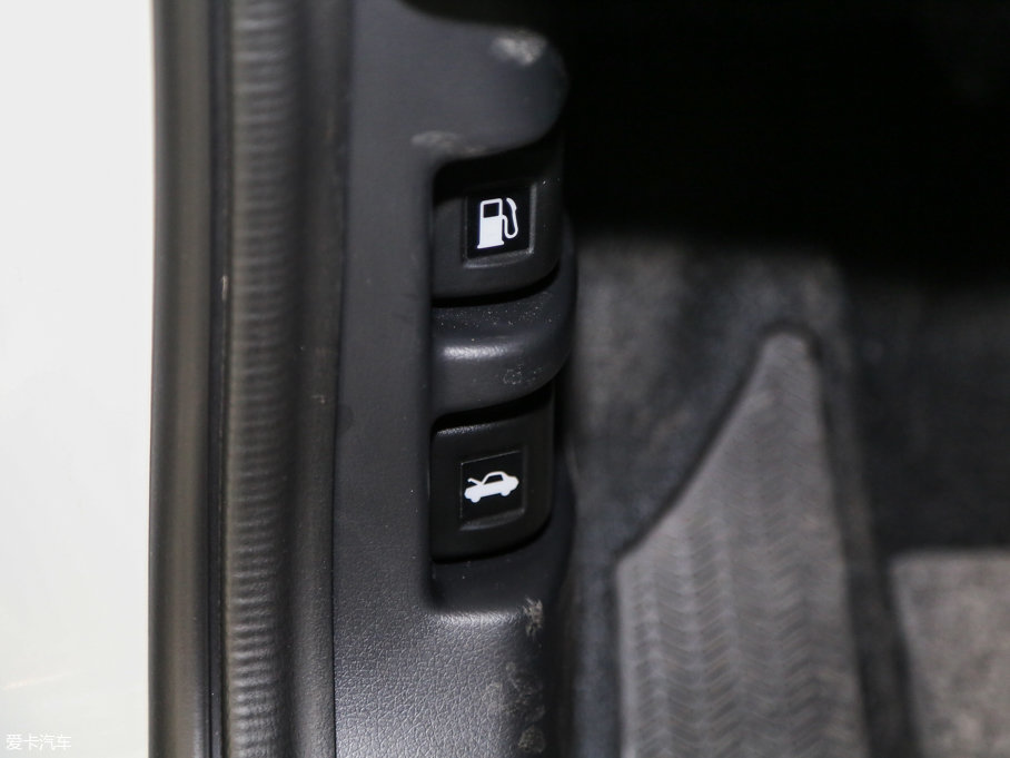 2017_ 1.8L CVT򌾫Ӣ