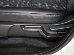 20171.8L CVT򌾫Ӣ {{