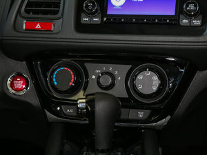 20171.8L CVT򌾫Ӣ {{