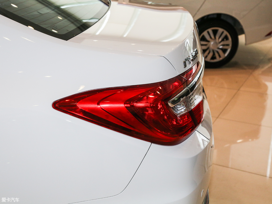 2017������ 1.8L CVT���A���b��