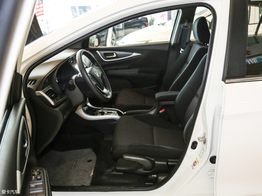 2017������ 1.8L CVT���A���b��