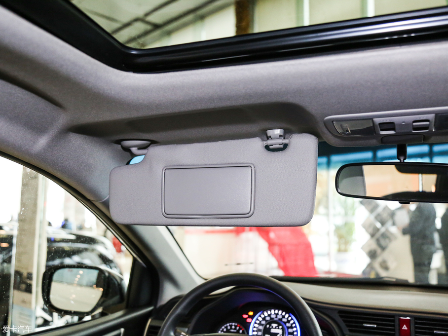 2017������ 1.8L CVT���A���b��