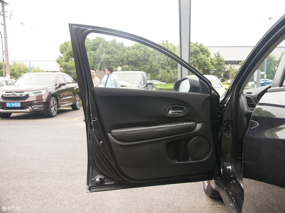 2018���_�� 1.5L CVT���(q��)�Ƽ���Ӣ��