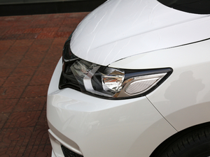 20181.5L CVTm촰 (x)(ji)^