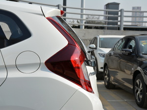 20181.5L CVTm (x)(ji)^