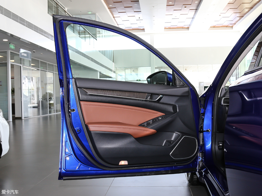 2018w 260TURBO Ş (gu)V