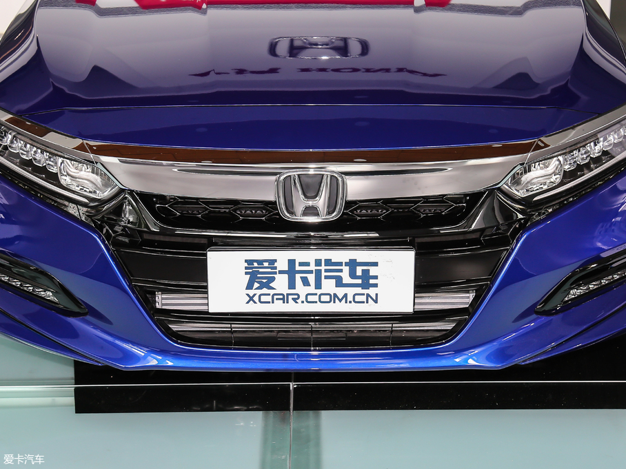 2018w 260TURBO Ӣ (gu)V