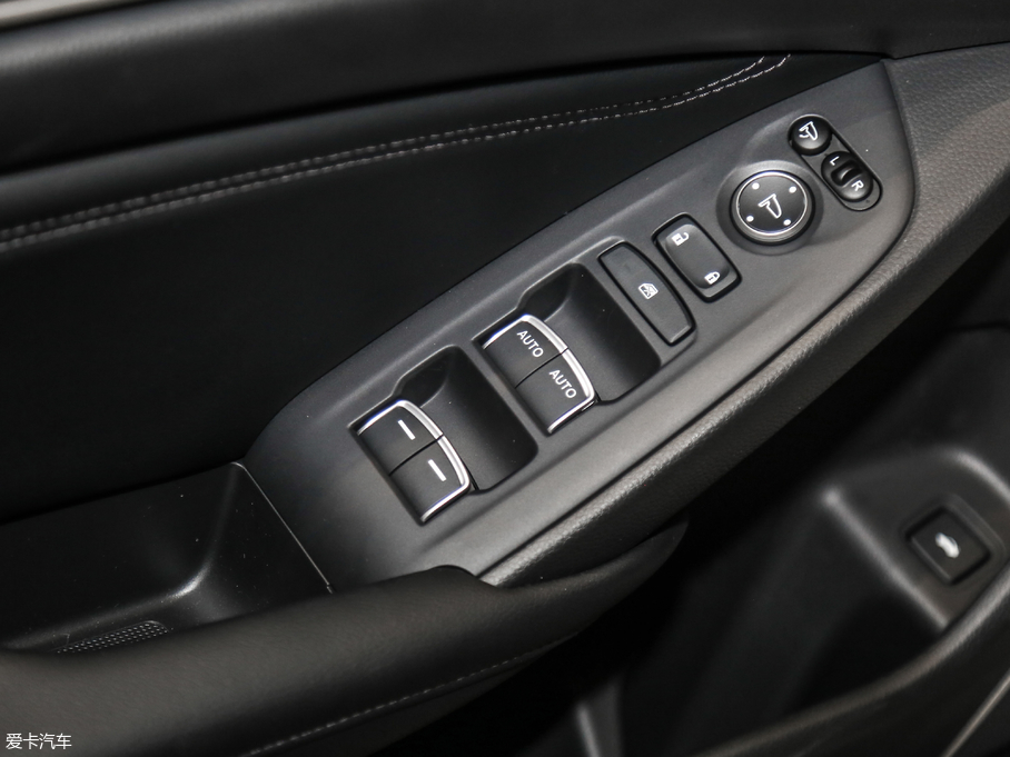 2018w 260TURBO Ӣ (gu)V