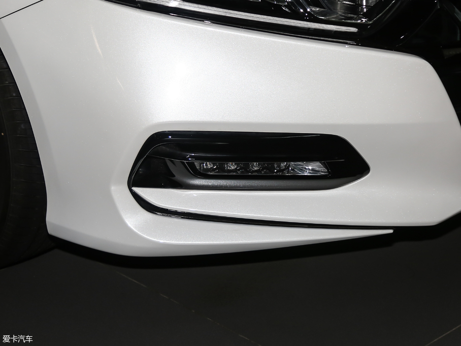 2018w 260TURBO Ӣ (gu)VI