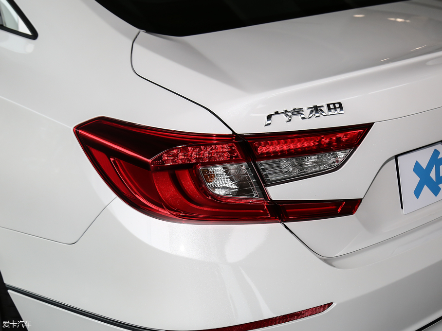 2018w 260TURBO Ӣ VI