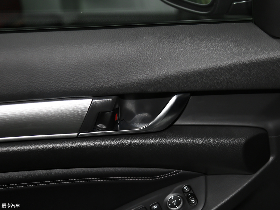 2018w 260TURBO Ӣ VI