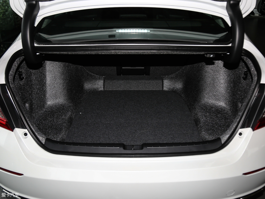 2018w 260TURBO Ӣ VI