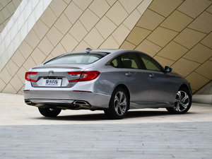 2018260TURBO Ş V w^