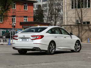 2018260TURBO Ş V w^