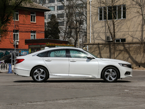 2018260TURBO Ş V w^