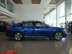 2018260TURBO Ş V w^