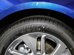 2018260TURBO Ӣ V ݆̥Ʒ