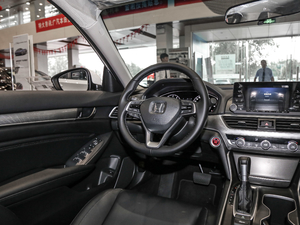 2018260TURBO Ӣ V п؅^