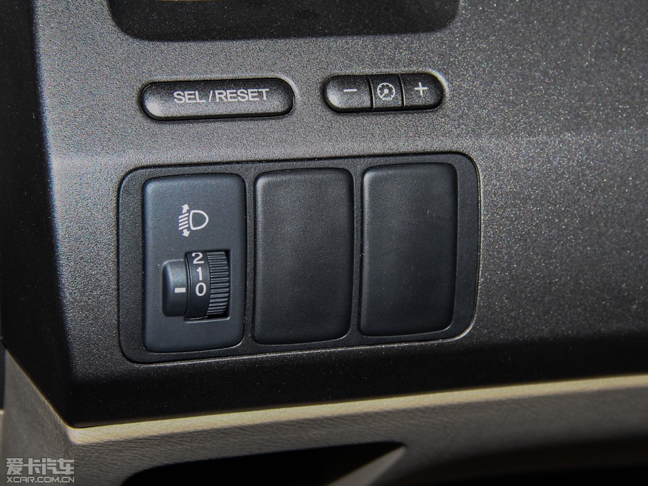 2012��˼� 1.8L �Ԅ�