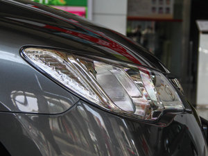 2012��1.8L �Ԅ� �������^