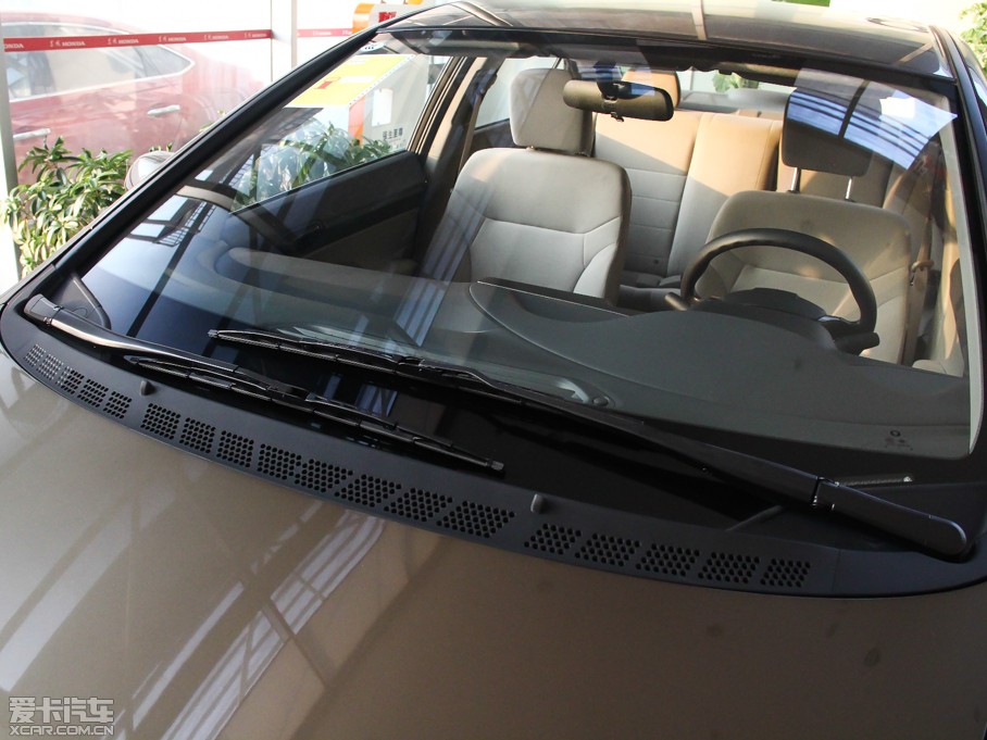 2015��˼� 1.8L EXI �Ԅ�