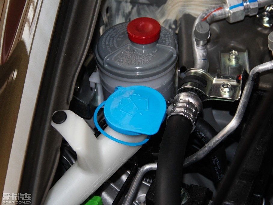 2015��˼� 1.8L EXI �Ԅ�(d��ng)