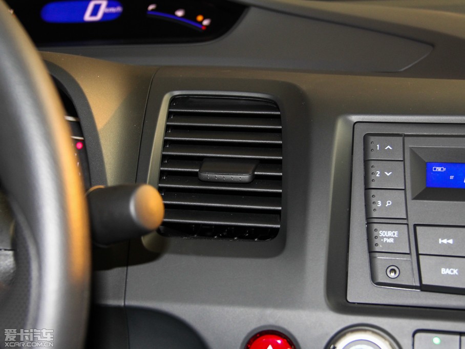 2015��˼� 1.8L EXI �Ԅ�