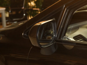 2015��1.8L EXI �Ԅ� �������^