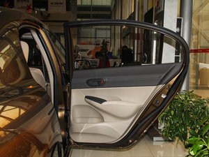 2015��1.8L EXI �Ԅ� ���g����