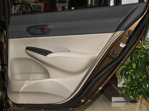 2015��1.8L EXI �Ԅ� ���g����