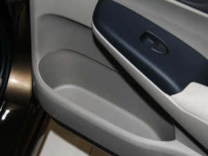 2015��1.8L EXI �Ԅ� ���g����