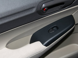 2015��1.8L EXI �Ԅ� ���g����