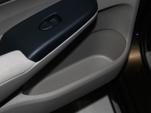 2015��1.8L EXI �Ԅ� ���g����