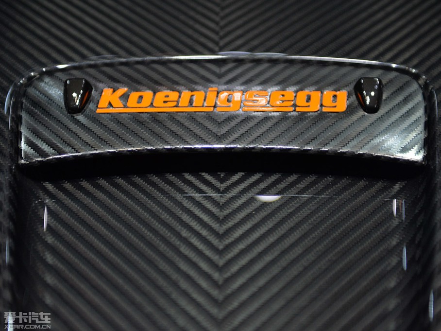 2014��One:1 ������