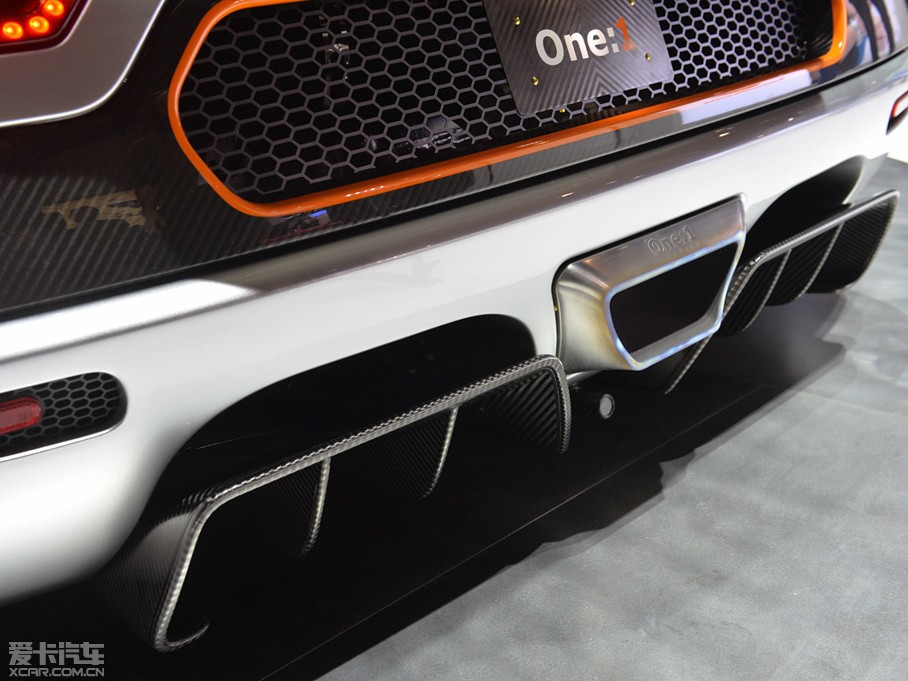 2014��One:1 ������