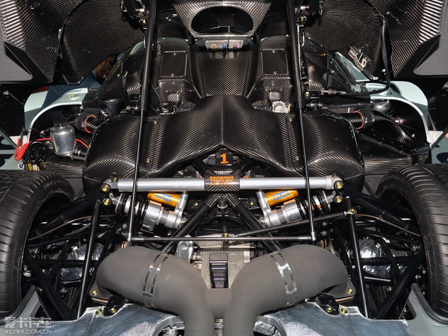 2014��One:1 ������