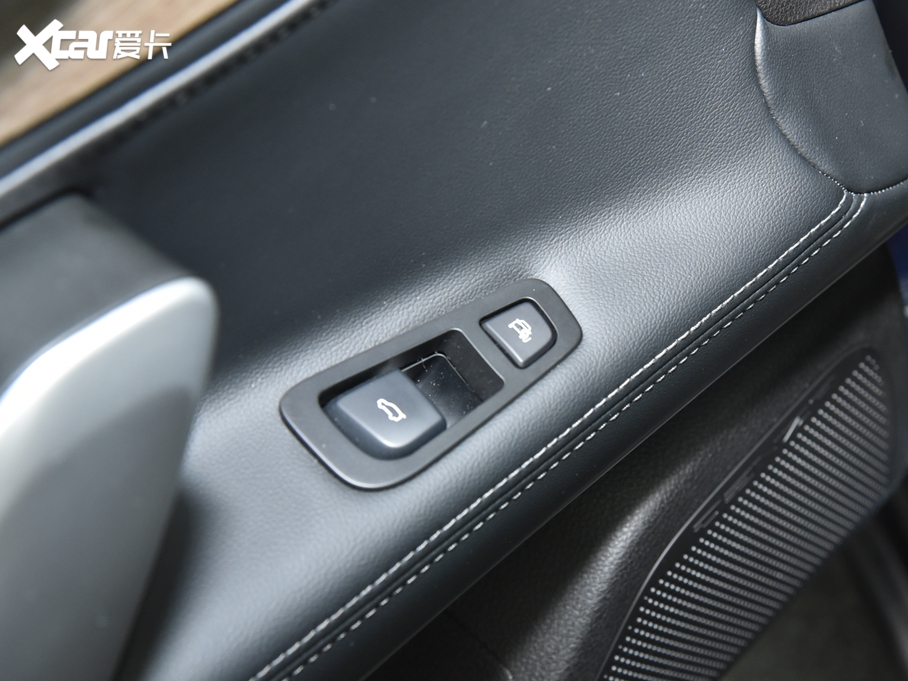 2020���v��X EV �����