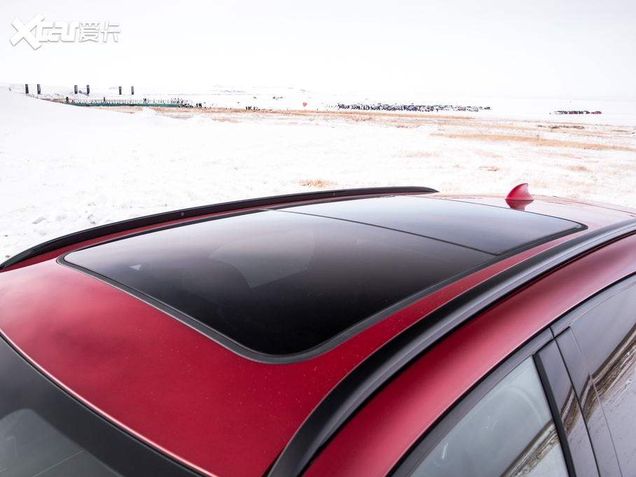 2020���v��X PHEV �\�Ӱ�