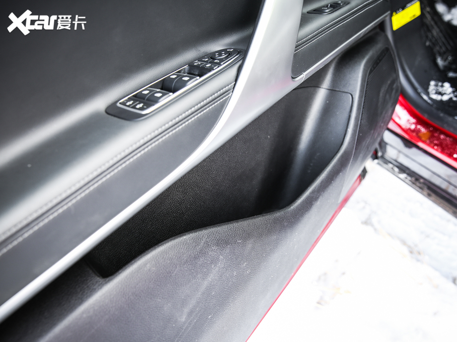 2020���v��X PHEV �\�Ӱ�