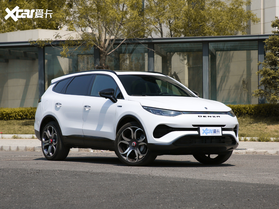 2020���v��X PHEV �\�Ӱ�